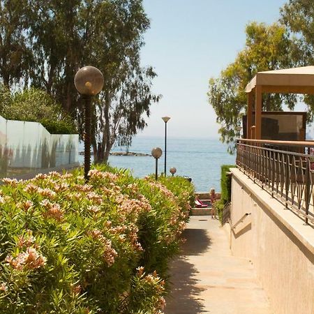 Galatex Beach Apartment Limasol Dış mekan fotoğraf