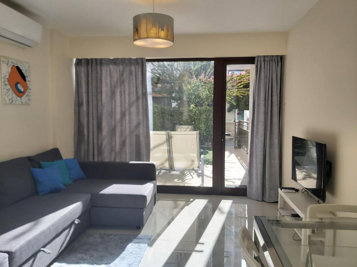Galatex Beach Apartment Limasol Dış mekan fotoğraf