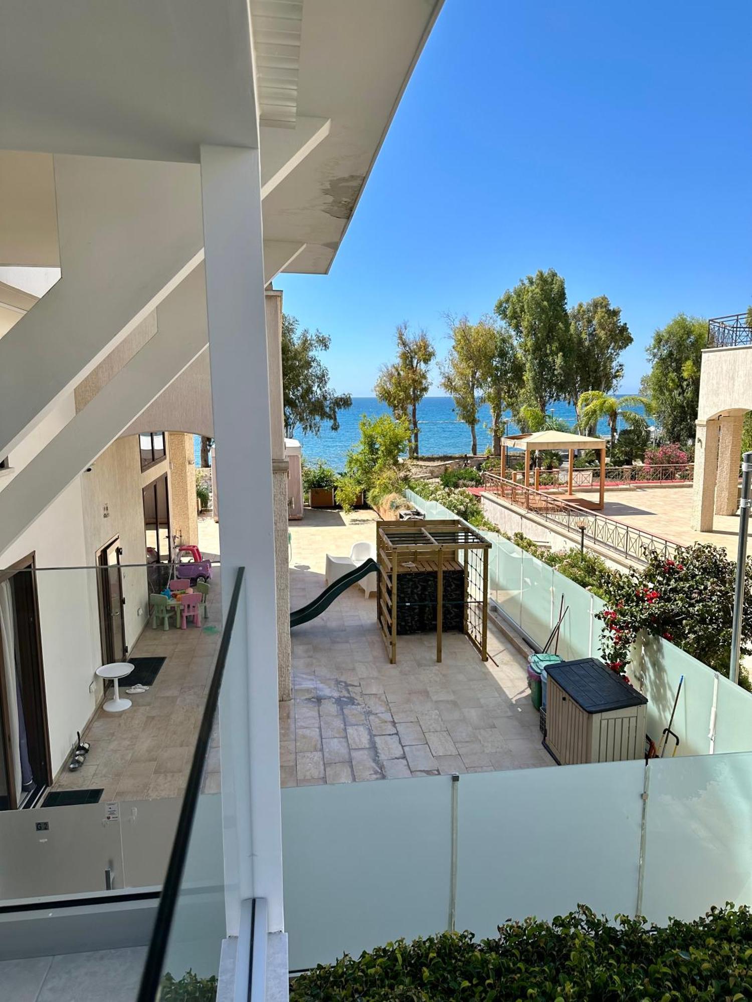 Galatex Beach Apartment Limasol Dış mekan fotoğraf