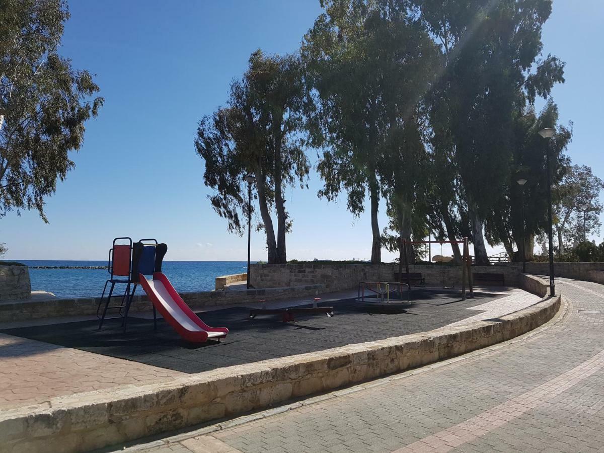 Galatex Beach Apartment Limasol Dış mekan fotoğraf