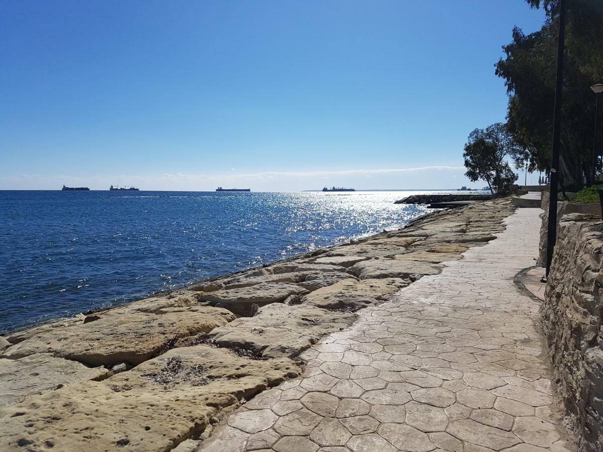 Galatex Beach Apartment Limasol Dış mekan fotoğraf